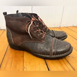 Clarks Leather and Suede Lace Up Ankle Boots, Size 10